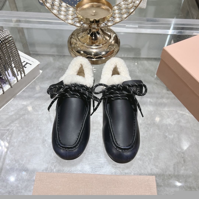 Miu Miu Casual Shoes